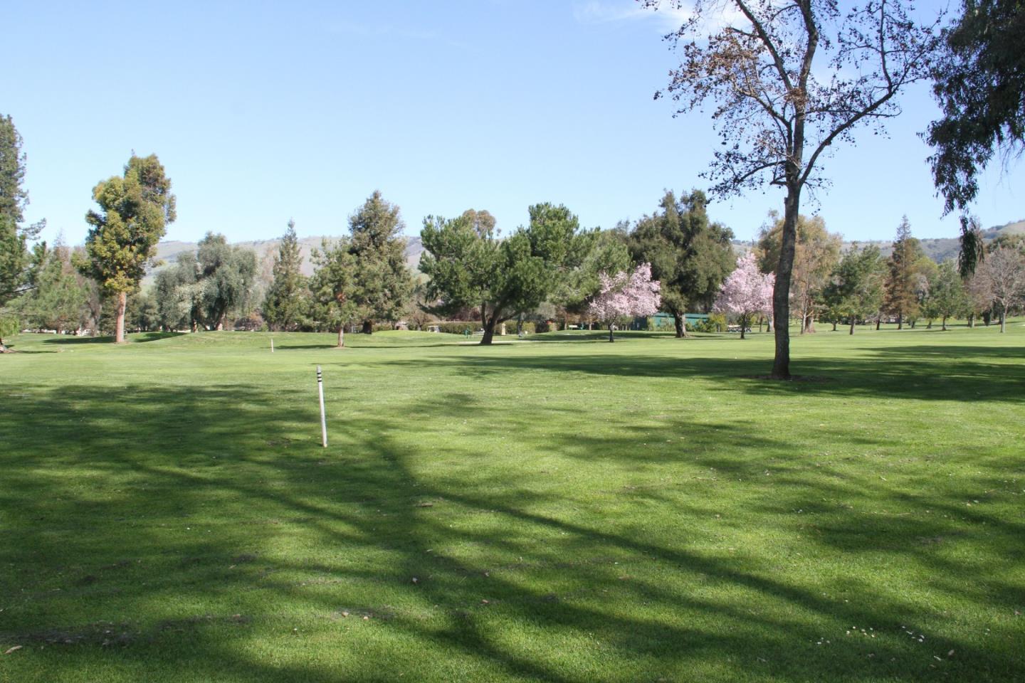 Detail Gallery Image 41 of 49 For 7502 Deveron Ct, San Jose,  CA 95135 - 2 Beds | 2/1 Baths