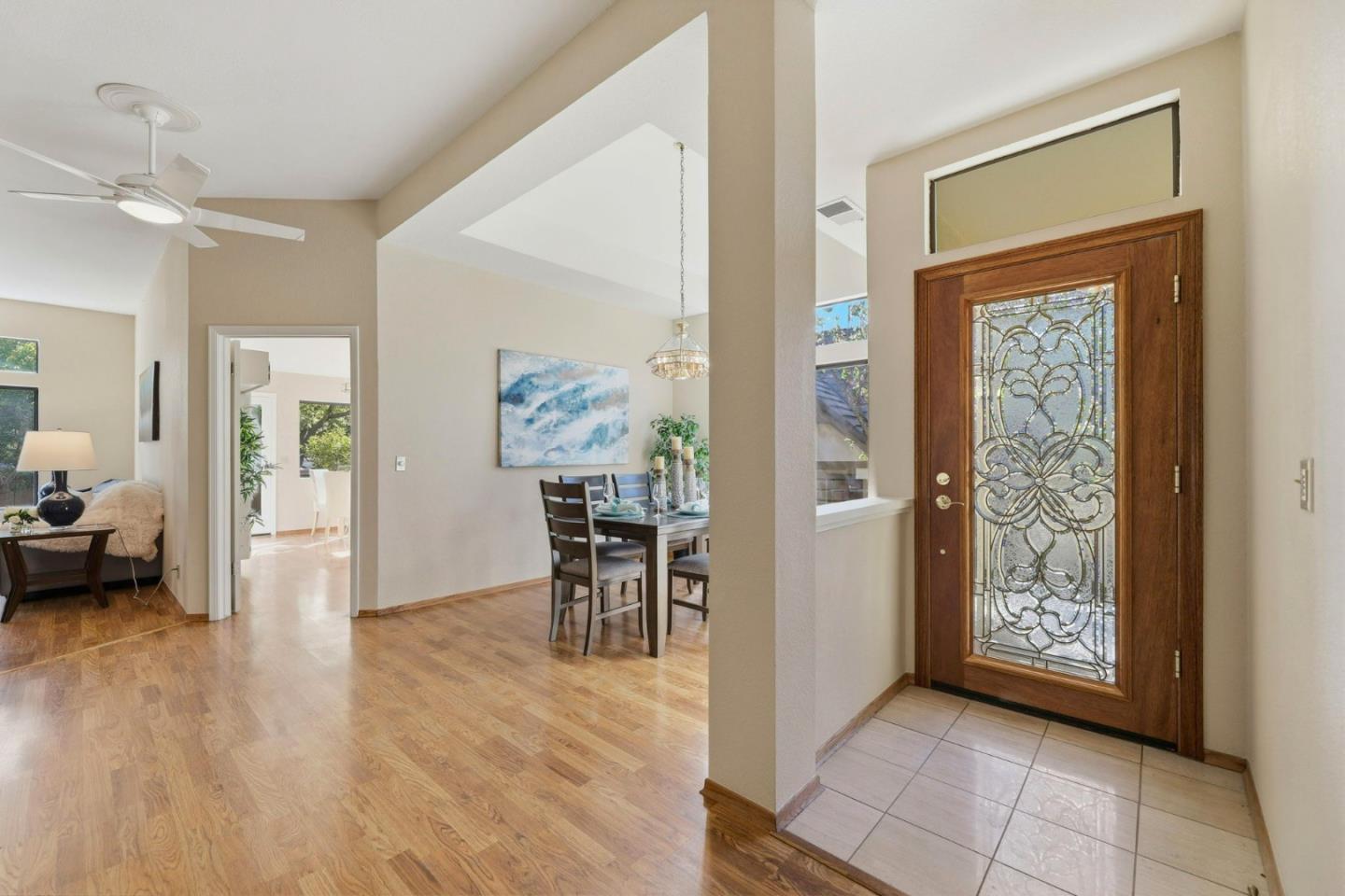 Detail Gallery Image 6 of 49 For 7502 Deveron Ct, San Jose,  CA 95135 - 2 Beds | 2/1 Baths