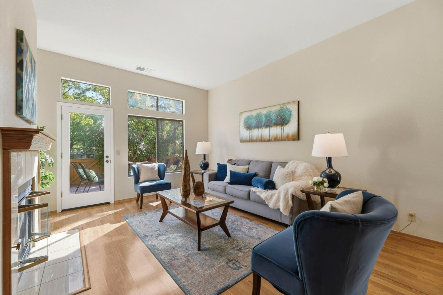 Detail Gallery Image 9 of 49 For 7502 Deveron Ct, San Jose,  CA 95135 - 2 Beds | 2/1 Baths