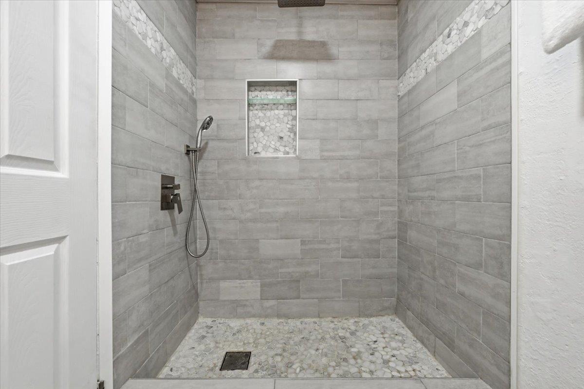 Detail Gallery Image 24 of 41 For 32915 Lake Erie St, Fremont,  CA 94555 - 3 Beds | 2 Baths