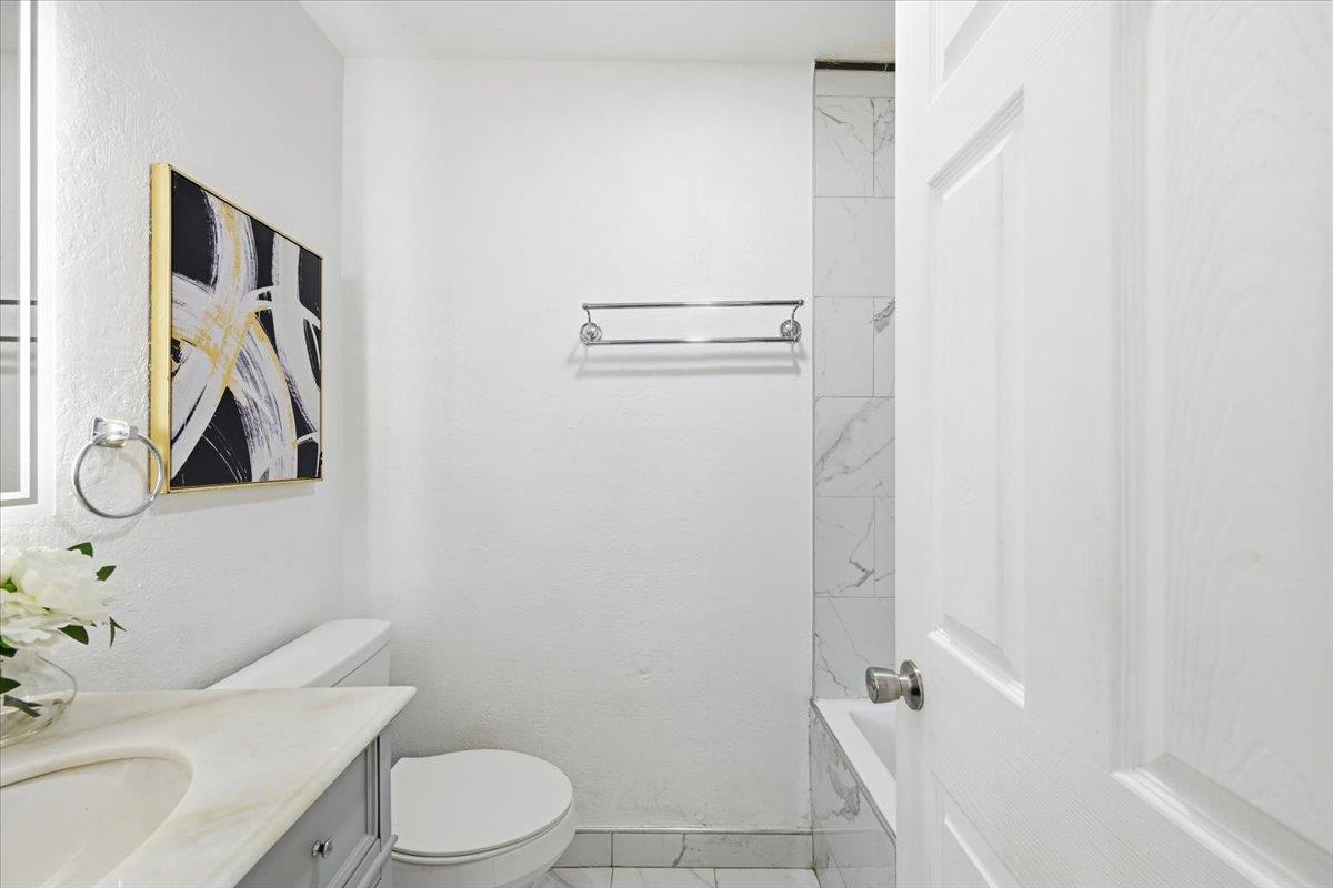 Detail Gallery Image 28 of 41 For 32915 Lake Erie St, Fremont,  CA 94555 - 3 Beds | 2 Baths