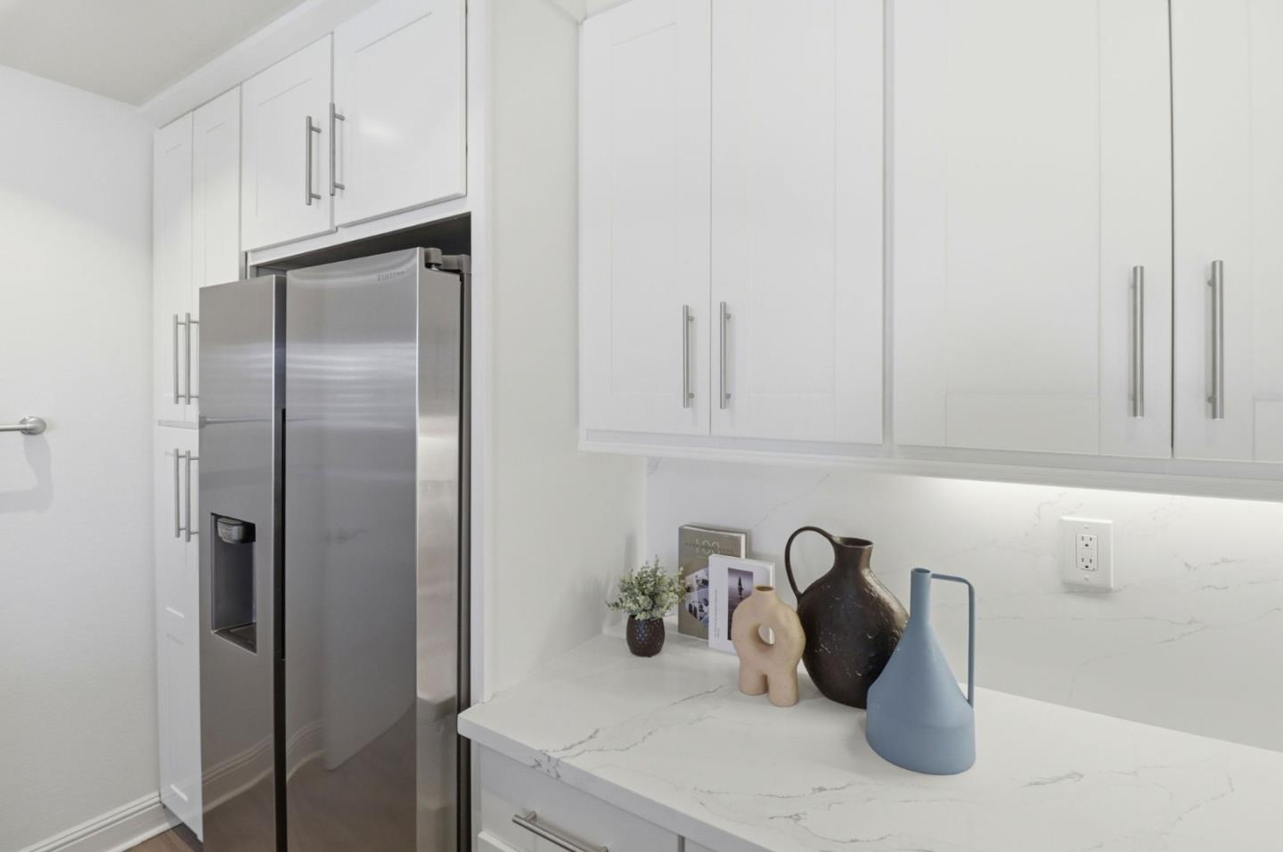 Photo #17: ML82043374 Listing: Photo #17