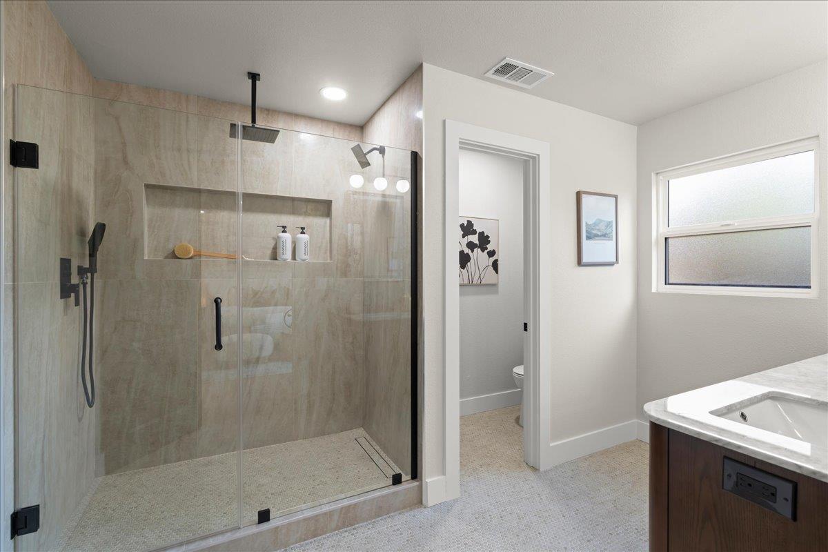 Detail Gallery Image 23 of 59 For 1332 Glen Dell Dr, San Jose,  CA 95125 - 3 Beds | 3 Baths