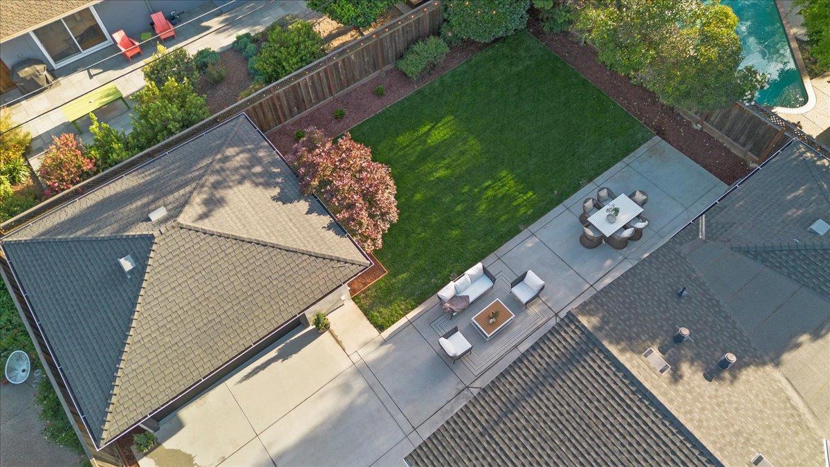 Detail Gallery Image 33 of 59 For 1332 Glen Dell Dr, San Jose,  CA 95125 - 3 Beds | 3 Baths