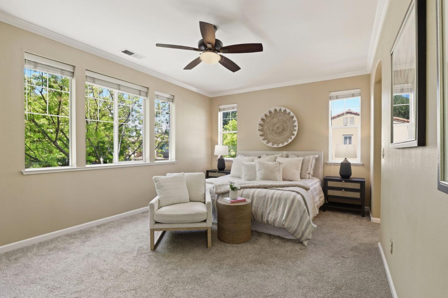 Detail Gallery Image 16 of 65 For 2521 Blairgowery Ct, Gilroy,  CA 95020 - 5 Beds | 3/1 Baths