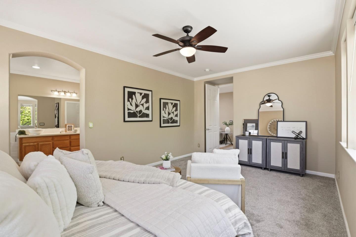 Detail Gallery Image 17 of 65 For 2521 Blairgowery Ct, Gilroy,  CA 95020 - 5 Beds | 3/1 Baths