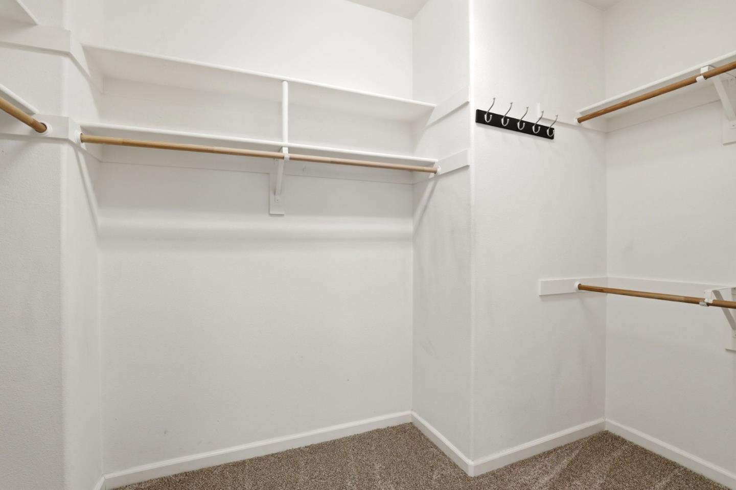 Detail Gallery Image 21 of 65 For 2521 Blairgowery Ct, Gilroy,  CA 95020 - 5 Beds | 3/1 Baths