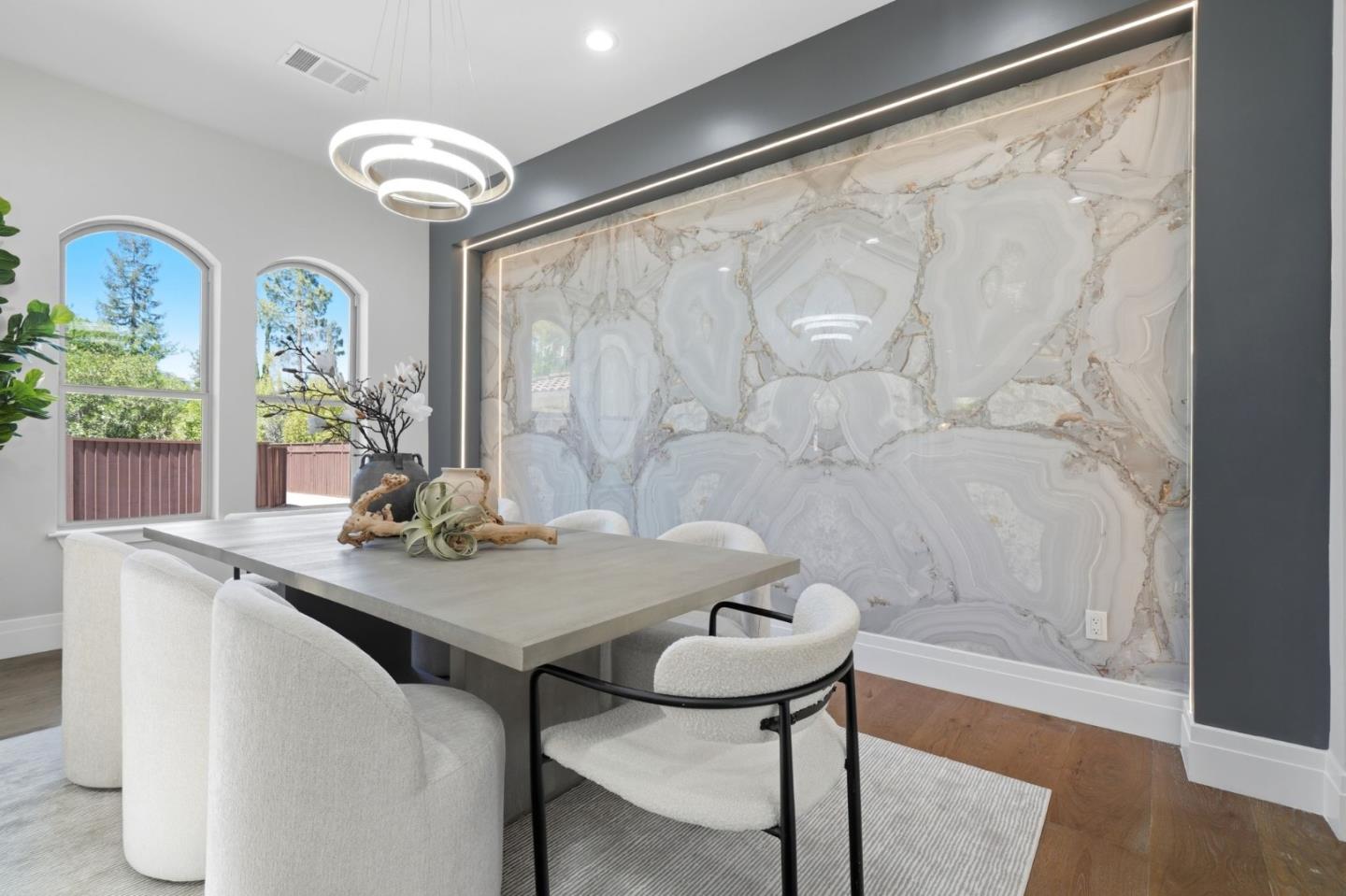 Detail Gallery Image 14 of 65 For 14302 Lora Dr, Los Gatos,  CA 95032 - 5 Beds | 5/1 Baths