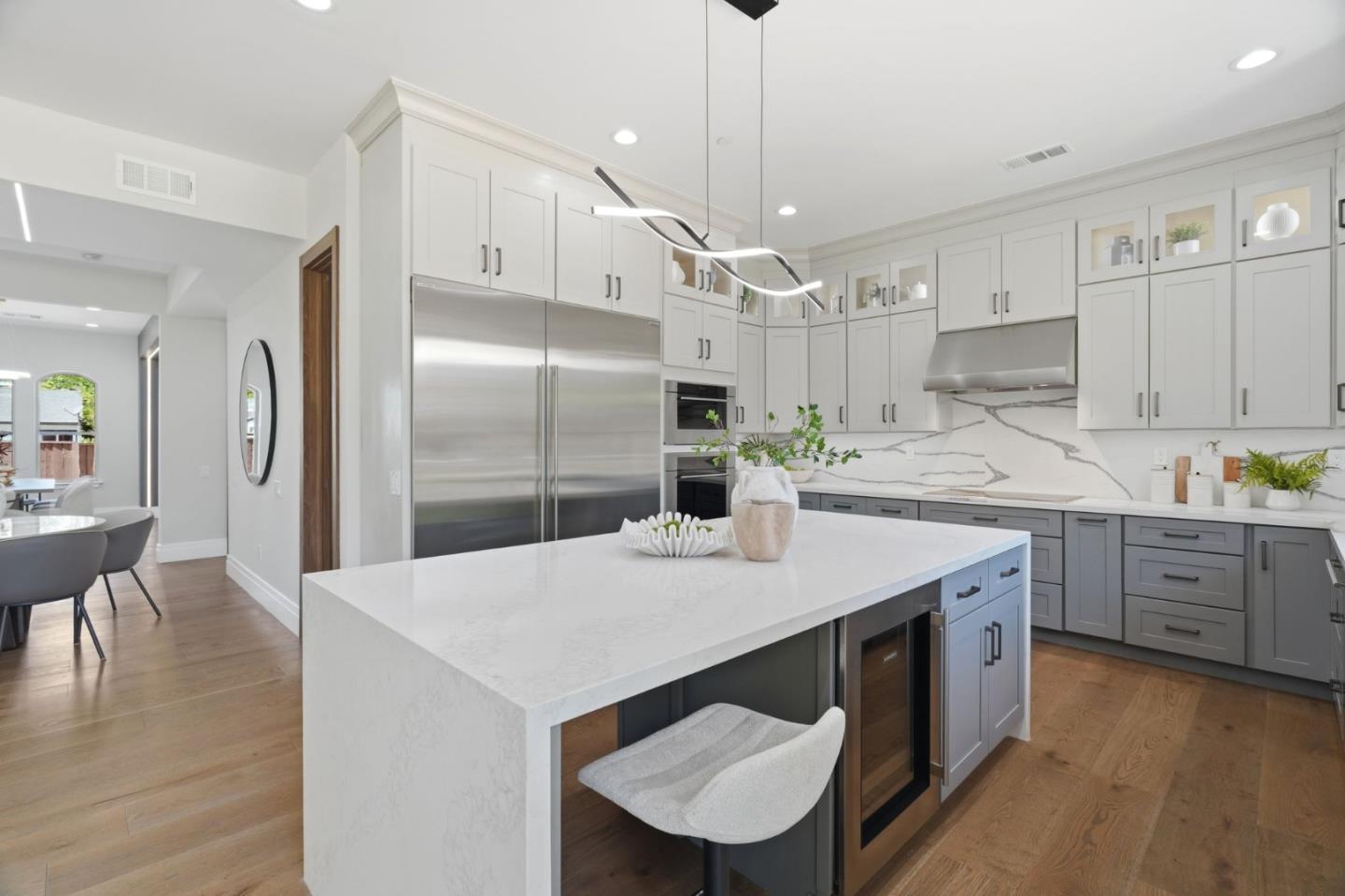 Detail Gallery Image 20 of 65 For 14302 Lora Dr, Los Gatos,  CA 95032 - 5 Beds | 5/1 Baths