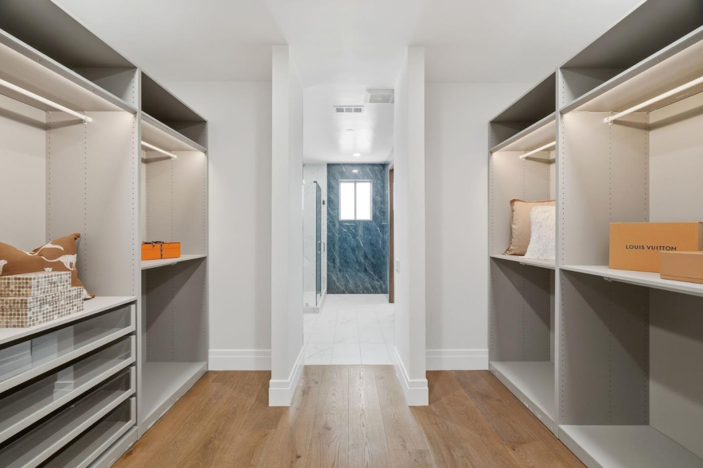 Detail Gallery Image 43 of 65 For 14302 Lora Dr, Los Gatos,  CA 95032 - 5 Beds | 5/1 Baths