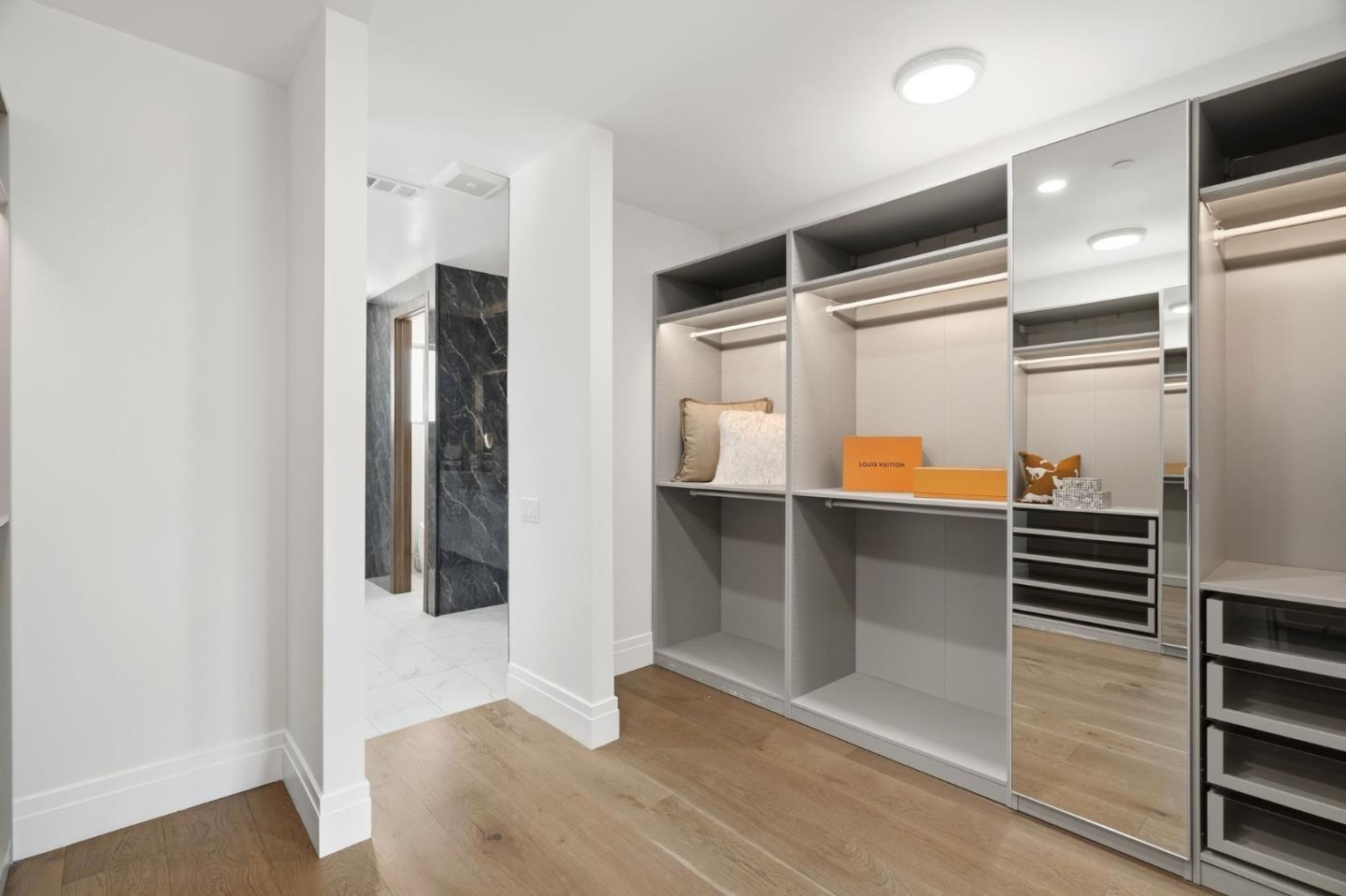 Detail Gallery Image 44 of 65 For 14302 Lora Dr, Los Gatos,  CA 95032 - 5 Beds | 5/1 Baths