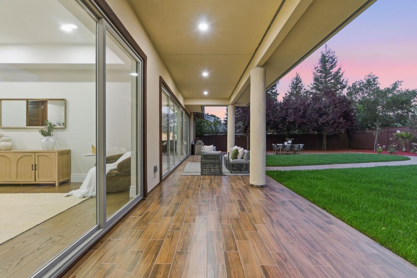 Detail Gallery Image 56 of 65 For 14302 Lora Dr, Los Gatos,  CA 95032 - 5 Beds | 5/1 Baths