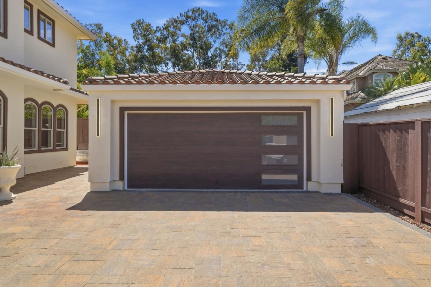 Detail Gallery Image 6 of 65 For 14302 Lora Dr, Los Gatos,  CA 95032 - 5 Beds | 5/1 Baths