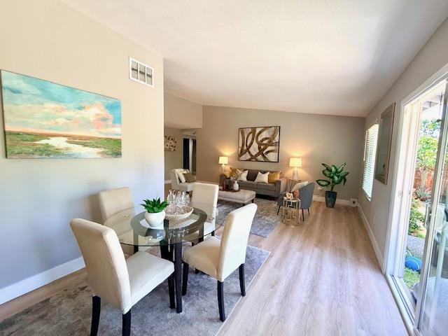 Detail Gallery Image 11 of 32 For 3730 Rolling Hills Dr, Pittsburg,  CA 94565 - 3 Beds | 2 Baths