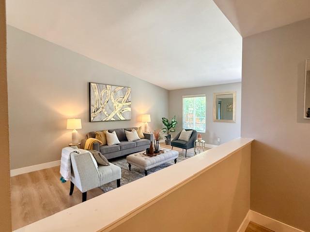 Detail Gallery Image 8 of 32 For 3730 Rolling Hills Dr, Pittsburg,  CA 94565 - 3 Beds | 2 Baths