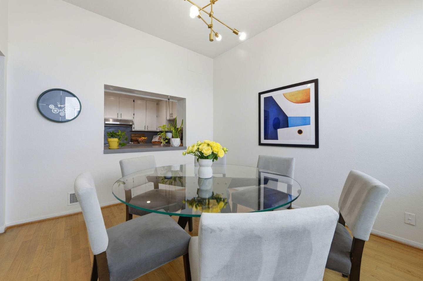 Detail Gallery Image 18 of 37 For 656 Cedar St #3,  San Carlos,  CA 94070 - 2 Beds | 2/1 Baths