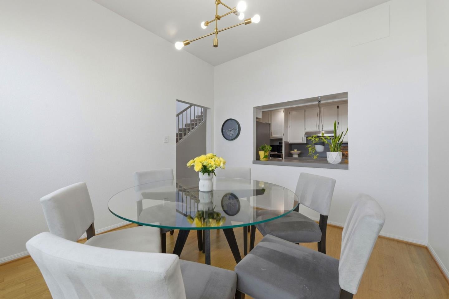 Detail Gallery Image 19 of 37 For 656 Cedar St #3,  San Carlos,  CA 94070 - 2 Beds | 2/1 Baths