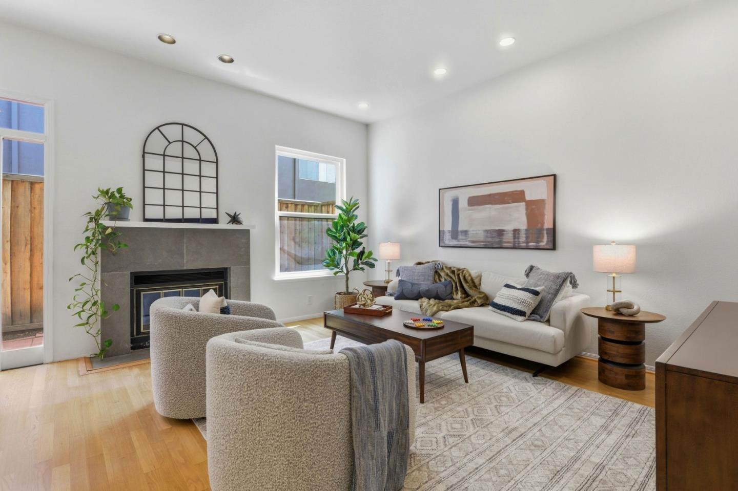 Detail Gallery Image 8 of 37 For 656 Cedar St #3,  San Carlos,  CA 94070 - 2 Beds | 2/1 Baths