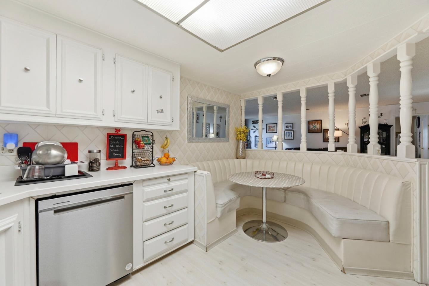 Detail Gallery Image 16 of 39 For 1050 E Borregas Ave #73,  Sunnyvale,  CA 94089 - 2 Beds | 2 Baths