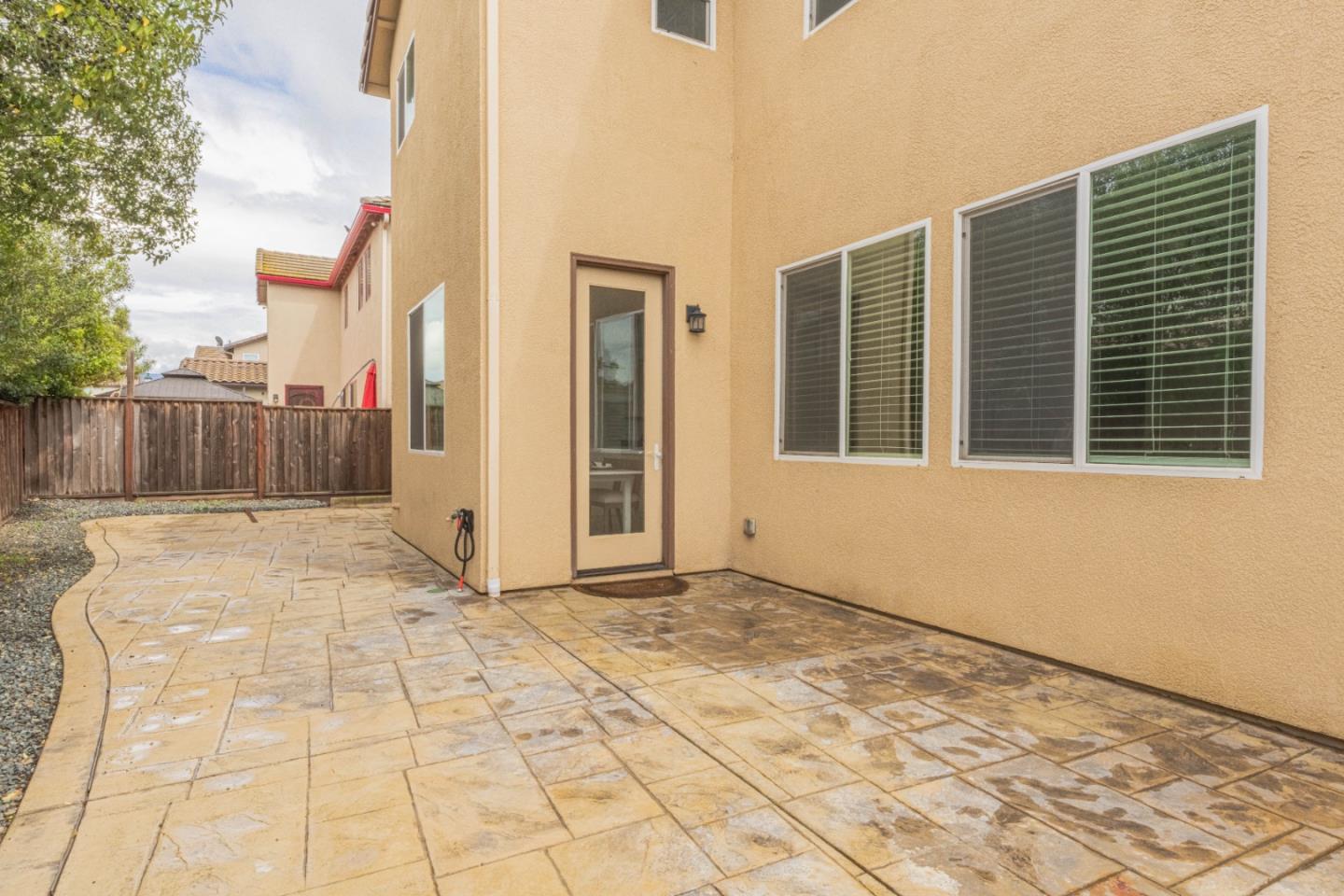 Detail Gallery Image 18 of 49 For 1073 Sardinia Dr, Salinas,  CA 93905 - 4 Beds | 2/1 Baths