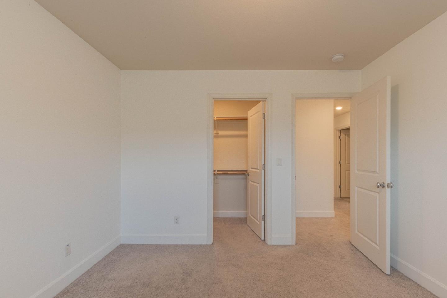 Detail Gallery Image 36 of 49 For 1073 Sardinia Dr, Salinas,  CA 93905 - 4 Beds | 2/1 Baths