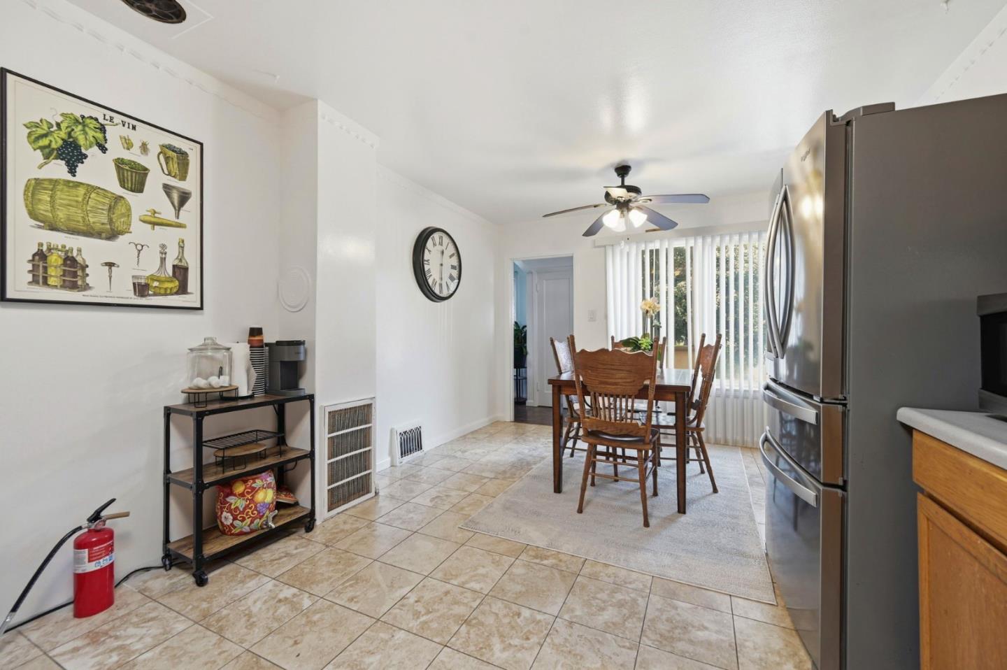 Detail Gallery Image 14 of 40 For 152 Ordway St, San Francisco,  CA 94134 - 2 Beds | 1 Baths