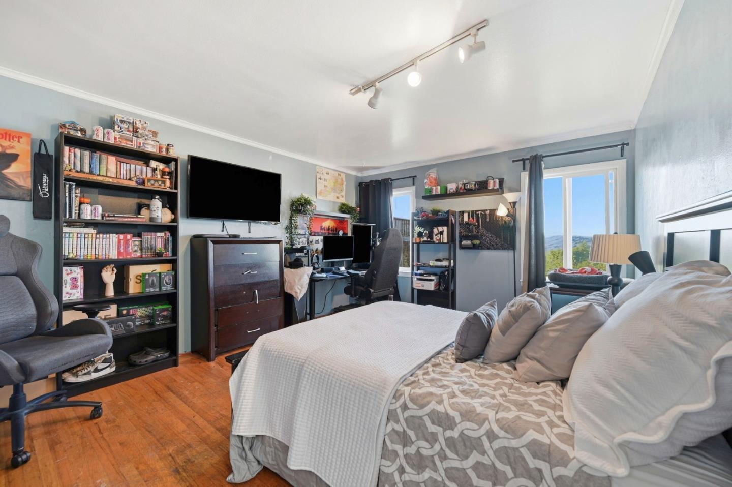 Detail Gallery Image 23 of 40 For 152 Ordway St, San Francisco,  CA 94134 - 2 Beds | 1 Baths