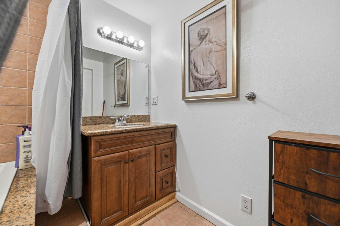 Detail Gallery Image 26 of 40 For 152 Ordway St, San Francisco,  CA 94134 - 2 Beds | 1 Baths