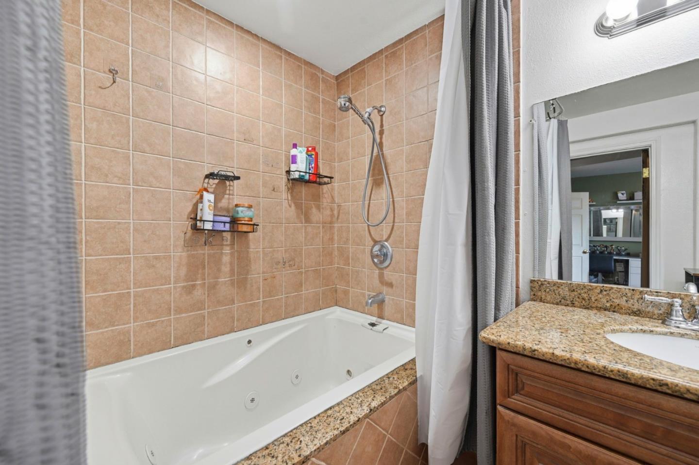 Detail Gallery Image 27 of 40 For 152 Ordway St, San Francisco,  CA 94134 - 2 Beds | 1 Baths