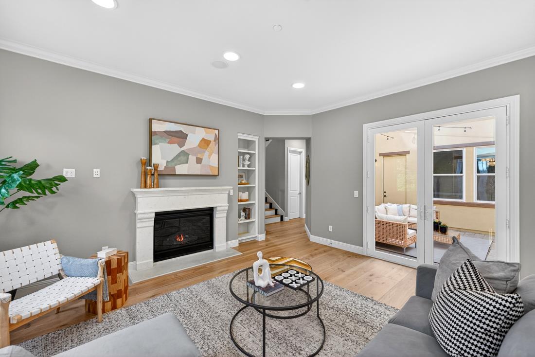 Detail Gallery Image 15 of 71 For 718 Timberpine Ave, Sunnyvale,  CA 94086 - 5 Beds | 3/1 Baths