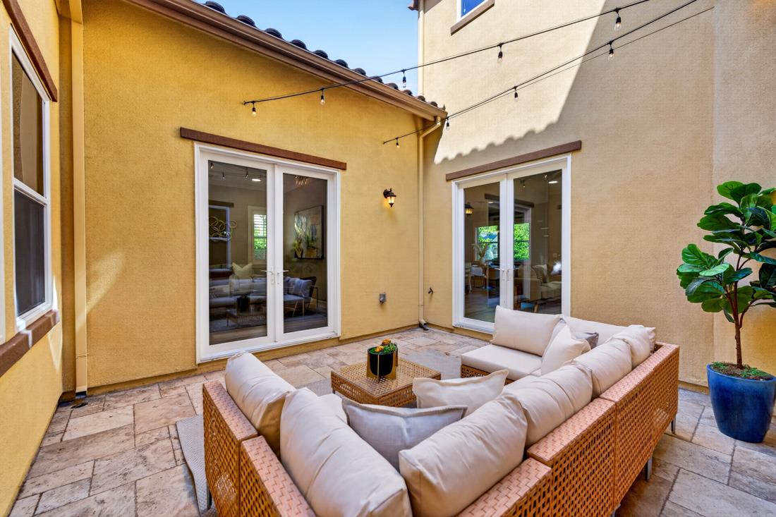 Detail Gallery Image 25 of 71 For 718 Timberpine Ave, Sunnyvale,  CA 94086 - 5 Beds | 3/1 Baths