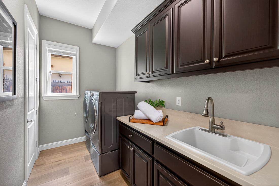 Detail Gallery Image 29 of 71 For 718 Timberpine Ave, Sunnyvale,  CA 94086 - 5 Beds | 3/1 Baths