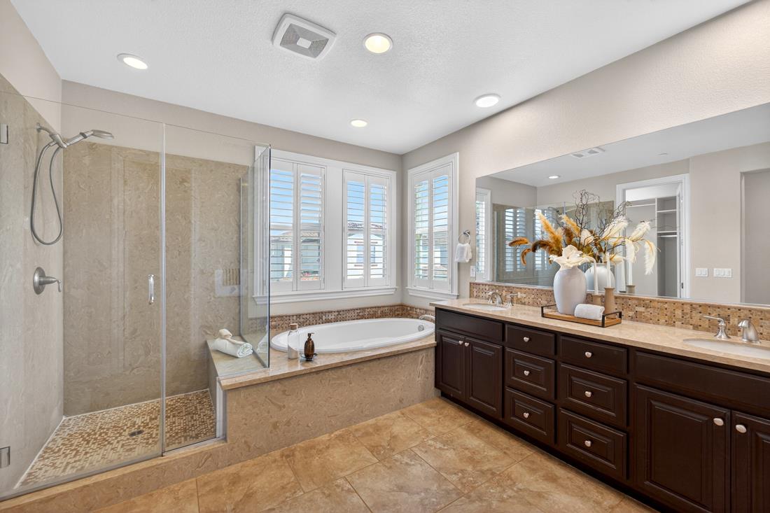 Detail Gallery Image 48 of 71 For 718 Timberpine Ave, Sunnyvale,  CA 94086 - 5 Beds | 3/1 Baths