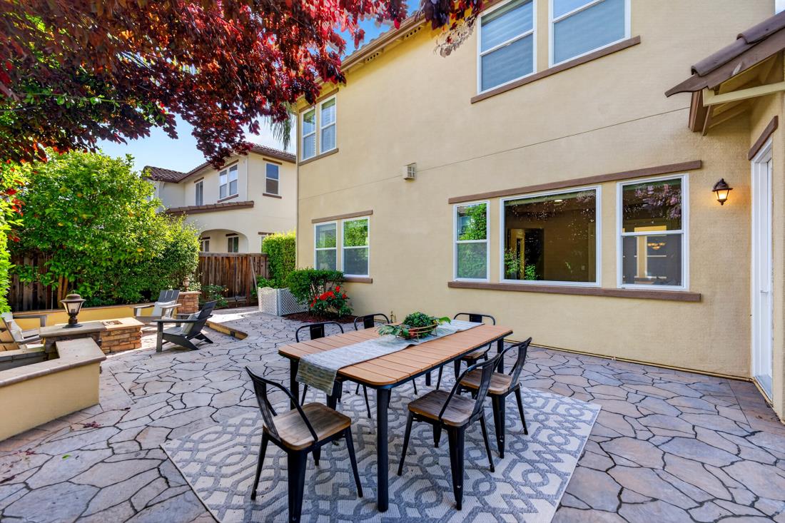 Detail Gallery Image 54 of 71 For 718 Timberpine Ave, Sunnyvale,  CA 94086 - 5 Beds | 3/1 Baths