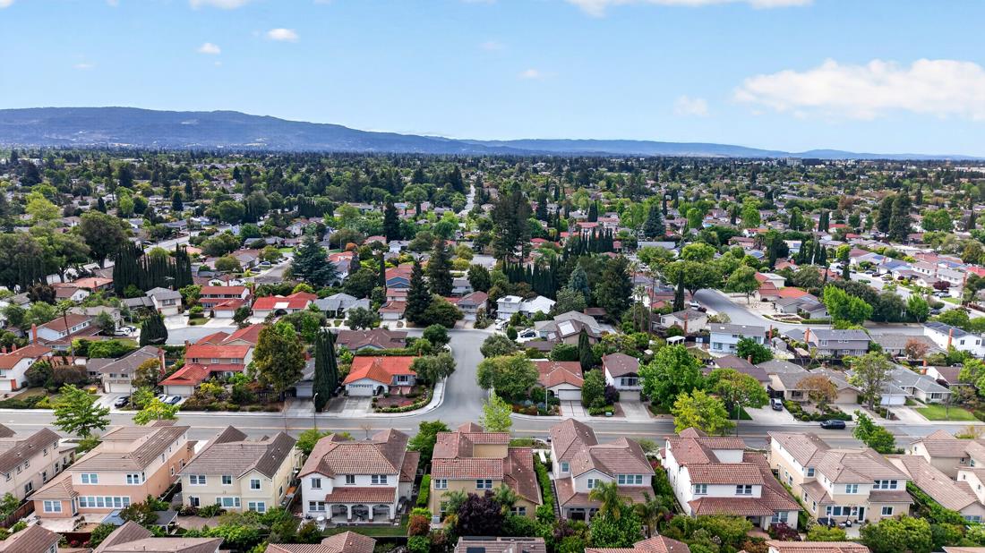 Detail Gallery Image 61 of 71 For 718 Timberpine Ave, Sunnyvale,  CA 94086 - 5 Beds | 3/1 Baths