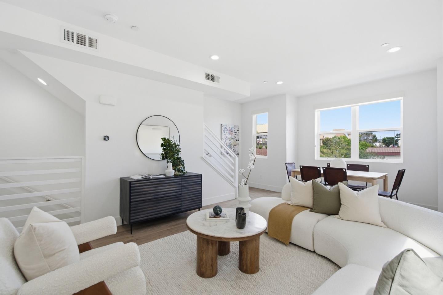 Detail Gallery Image 14 of 40 For 2637 Bantry Ct, South San Francisco,  CA 94080 - 3 Beds | 3/1 Baths