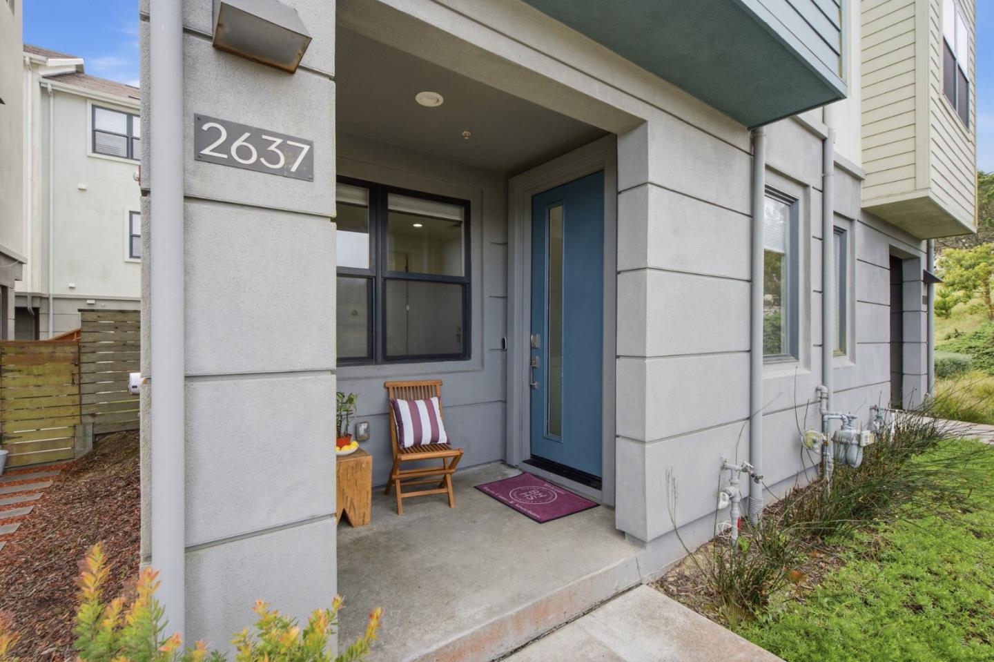 Detail Gallery Image 2 of 40 For 2637 Bantry Ct, South San Francisco,  CA 94080 - 3 Beds | 3/1 Baths