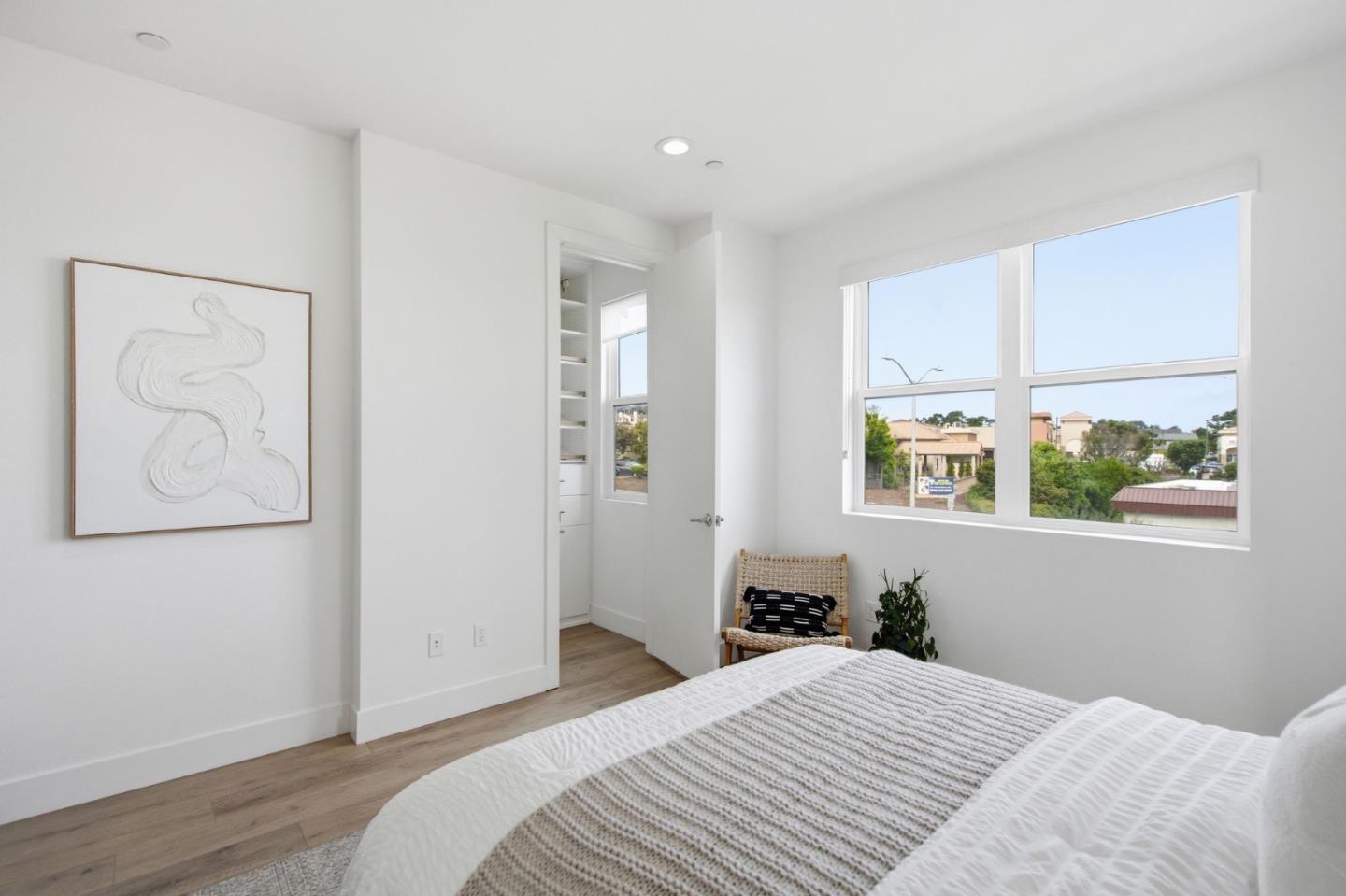 Detail Gallery Image 20 of 40 For 2637 Bantry Ct, South San Francisco,  CA 94080 - 3 Beds | 3/1 Baths