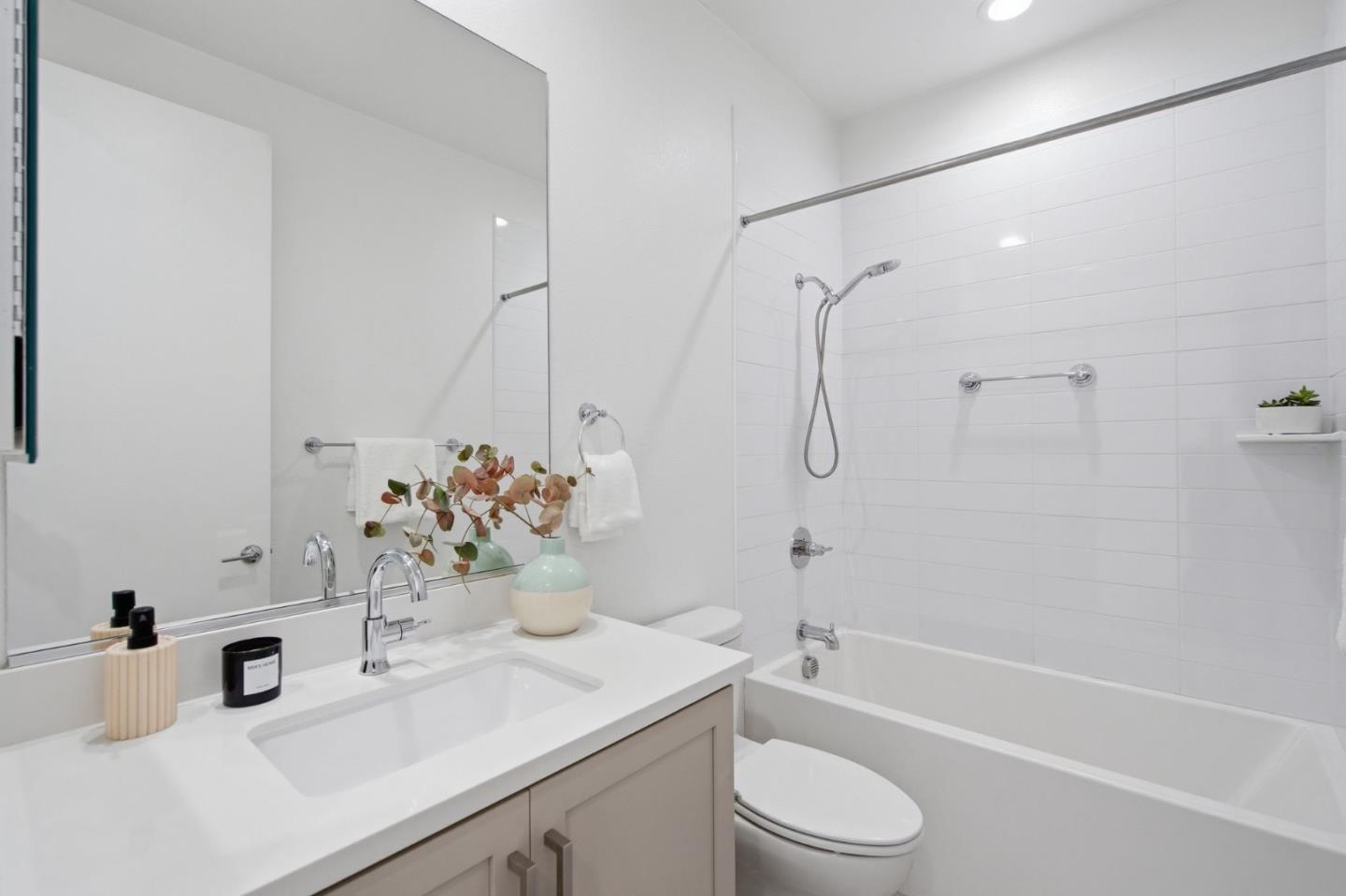 Detail Gallery Image 21 of 40 For 2637 Bantry Ct, South San Francisco,  CA 94080 - 3 Beds | 3/1 Baths