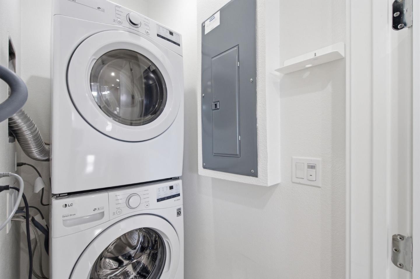 Detail Gallery Image 28 of 40 For 2637 Bantry Ct, South San Francisco,  CA 94080 - 3 Beds | 3/1 Baths