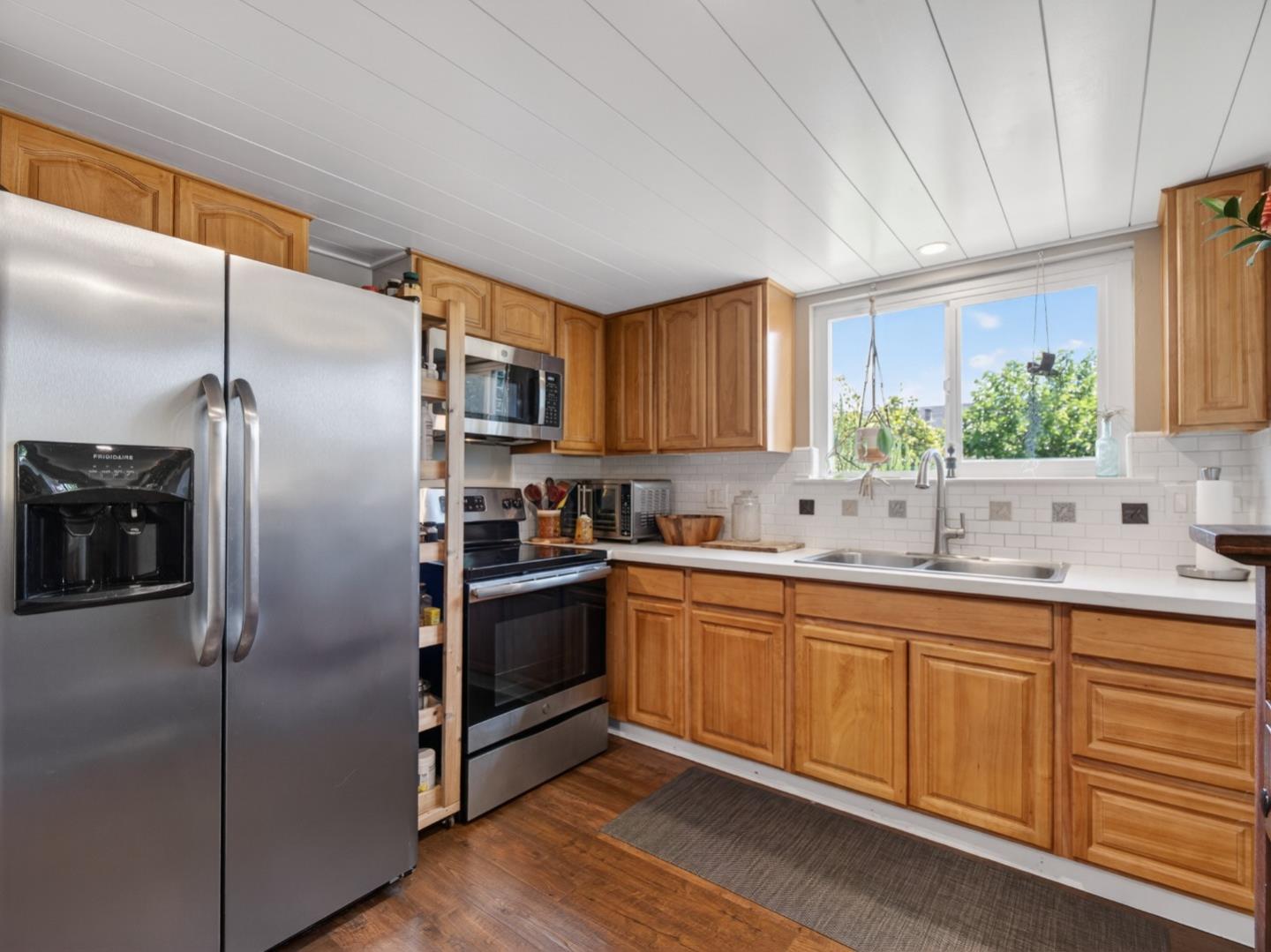 Detail Gallery Image 10 of 40 For 711 Bronte Ave, Watsonville,  CA 95076 - 2 Beds | 1 Baths