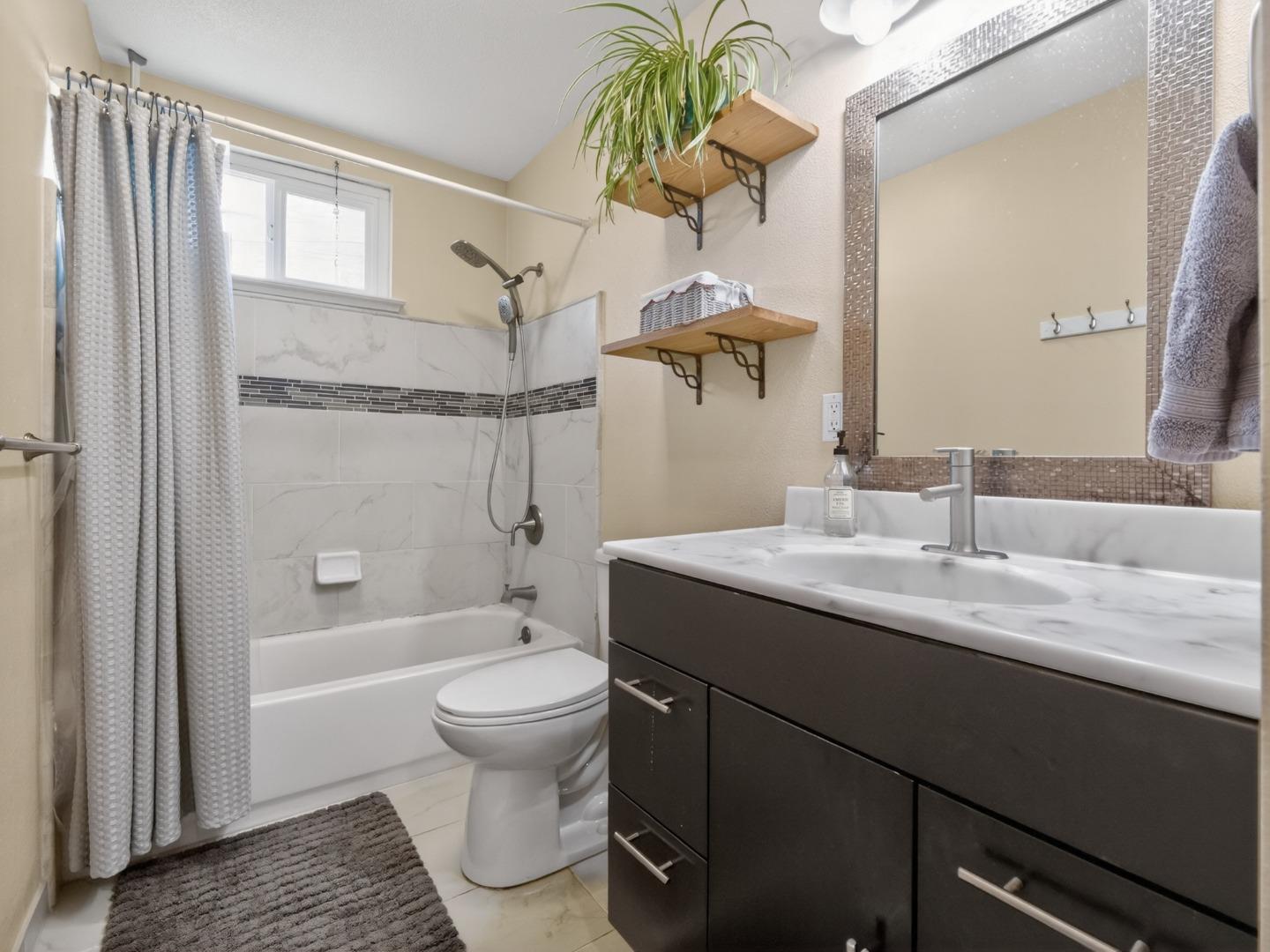 Detail Gallery Image 17 of 40 For 711 Bronte Ave, Watsonville,  CA 95076 - 2 Beds | 1 Baths