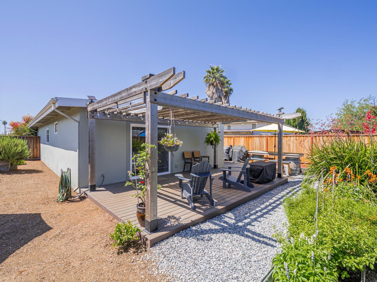 Detail Gallery Image 27 of 40 For 711 Bronte Ave, Watsonville,  CA 95076 - 2 Beds | 1 Baths