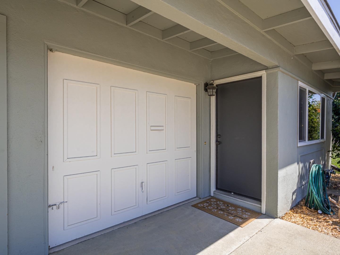 Detail Gallery Image 3 of 40 For 711 Bronte Ave, Watsonville,  CA 95076 - 2 Beds | 1 Baths