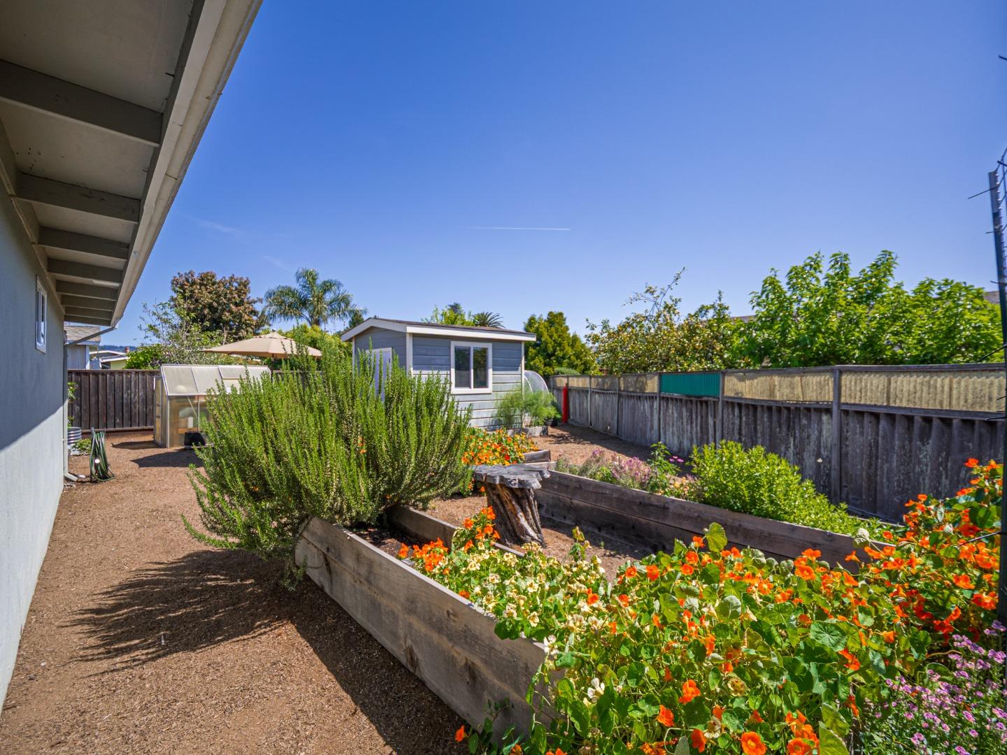 Detail Gallery Image 34 of 40 For 711 Bronte Ave, Watsonville,  CA 95076 - 2 Beds | 1 Baths