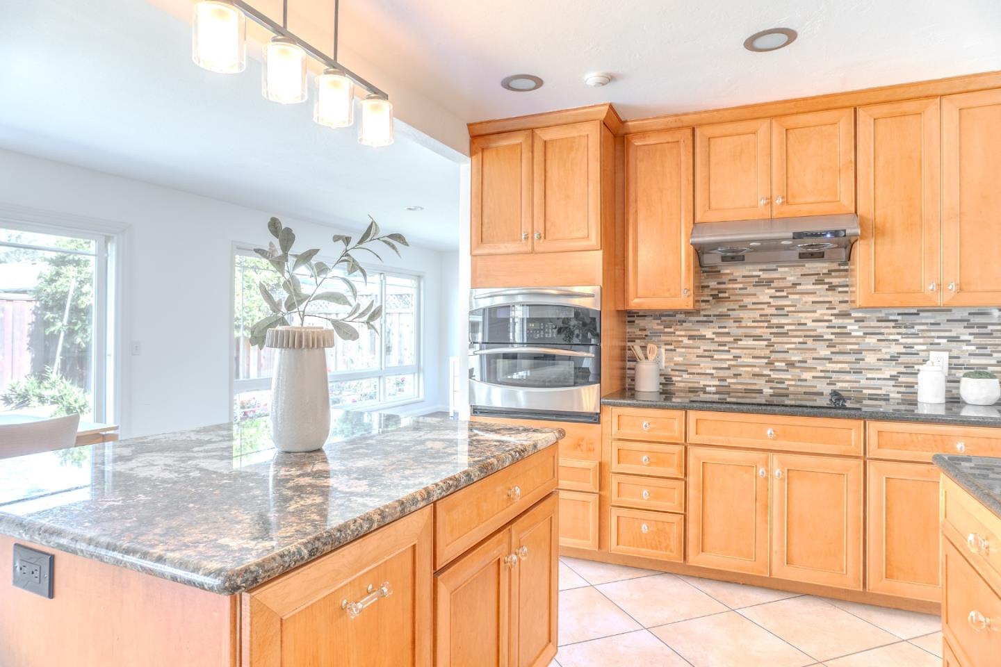 Detail Gallery Image 19 of 43 For 5004 Alan Ave, San Jose,  CA 95124 - 4 Beds | 2/1 Baths