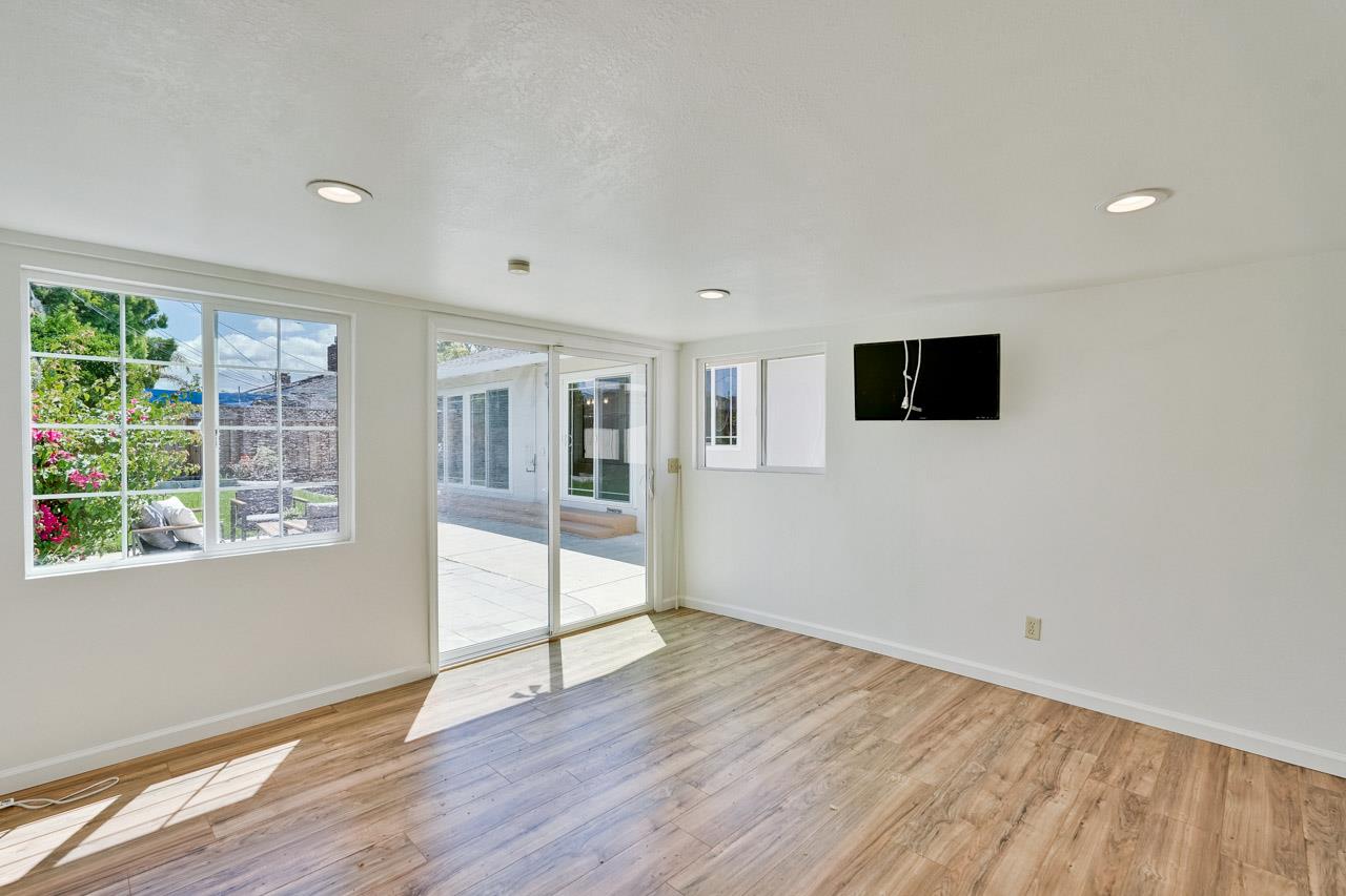 Detail Gallery Image 41 of 43 For 5004 Alan Ave, San Jose,  CA 95124 - 4 Beds | 2/1 Baths