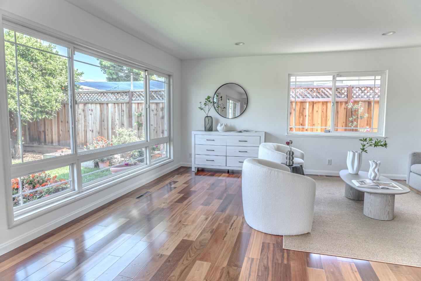 Detail Gallery Image 8 of 43 For 5004 Alan Ave, San Jose,  CA 95124 - 4 Beds | 2/1 Baths