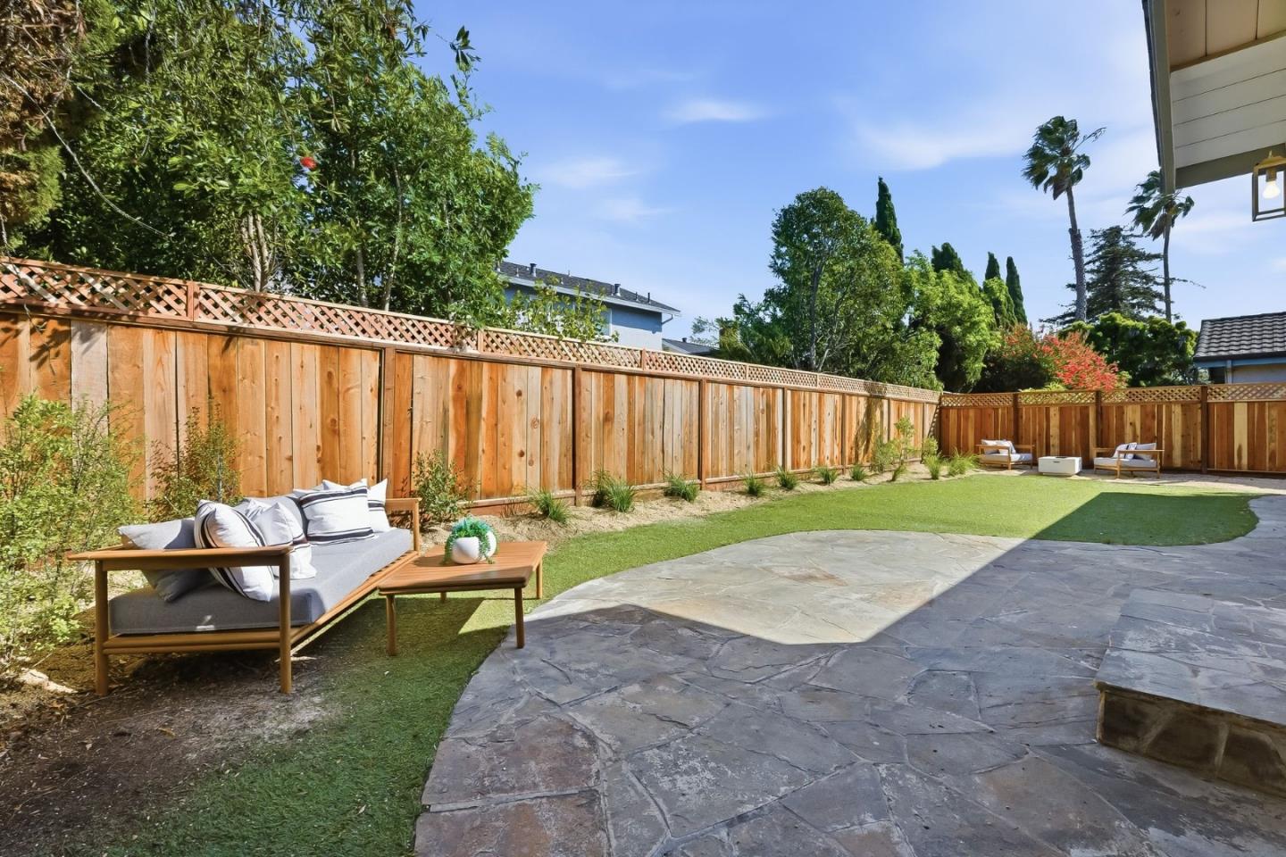 Detail Gallery Image 26 of 29 For 929 Constitution Dr, Foster City,  CA 94404 - 3 Beds | 3 Baths