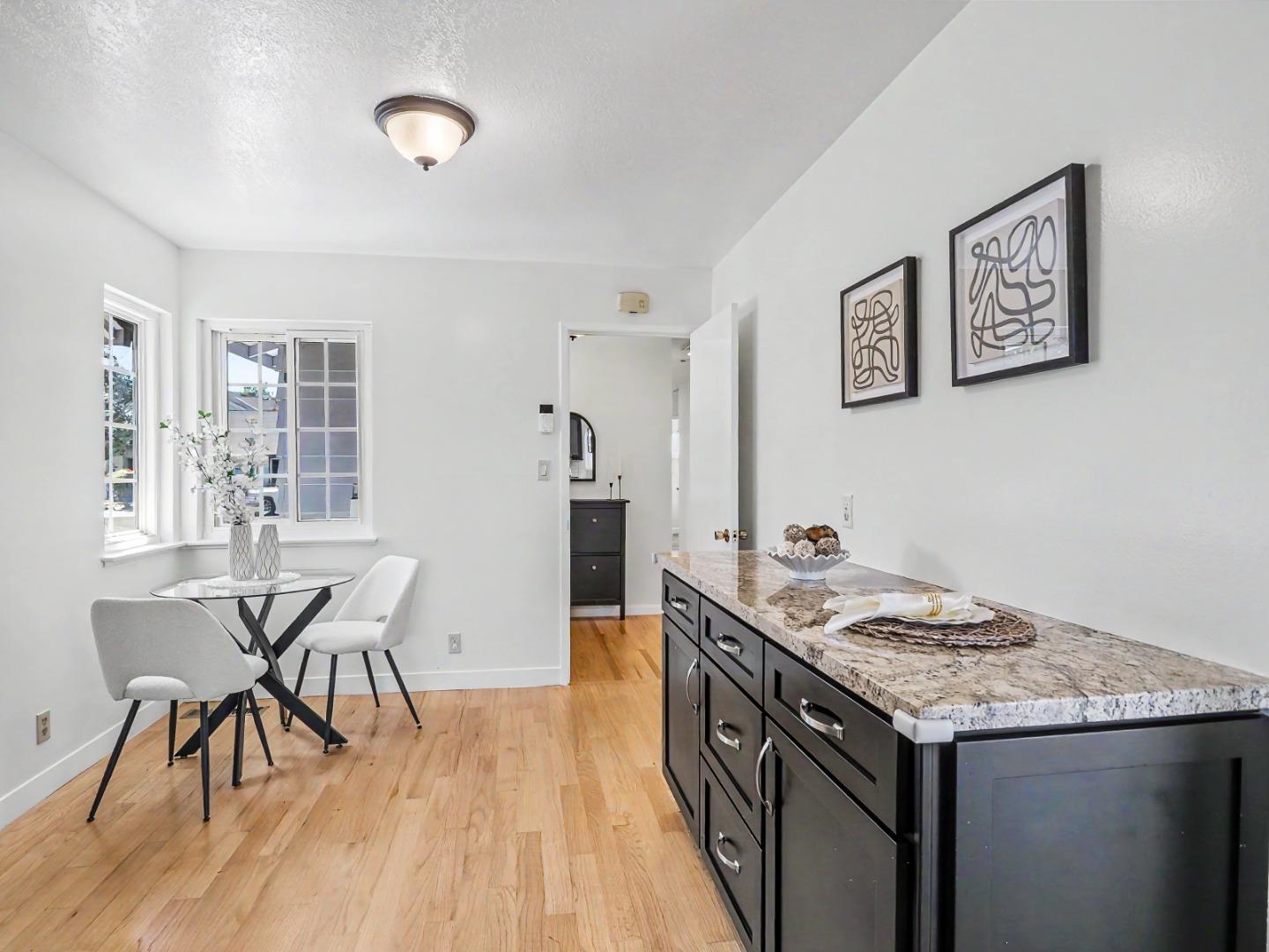 Detail Gallery Image 16 of 35 For 1268 Greenbriar Ave, San Jose,  CA 95128 - 3 Beds | 2 Baths